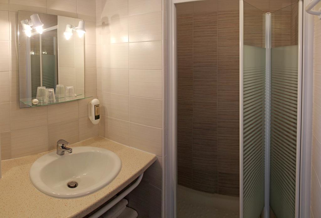 Hotel Residence Les Flots Saint-Palais-sur-Mer Dış mekan fotoğraf